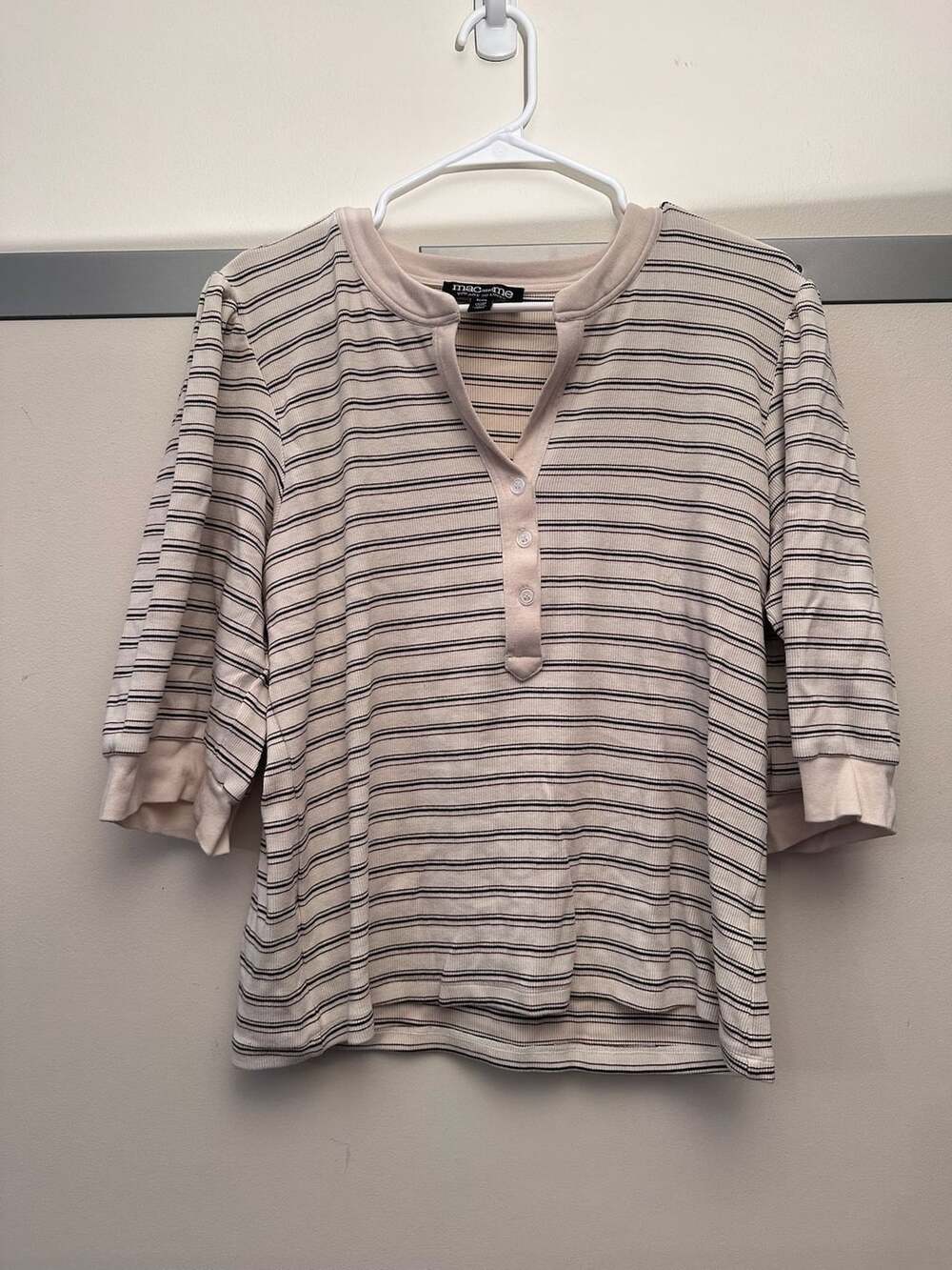 Mac and Me Stripe Button Front Top TG/XL